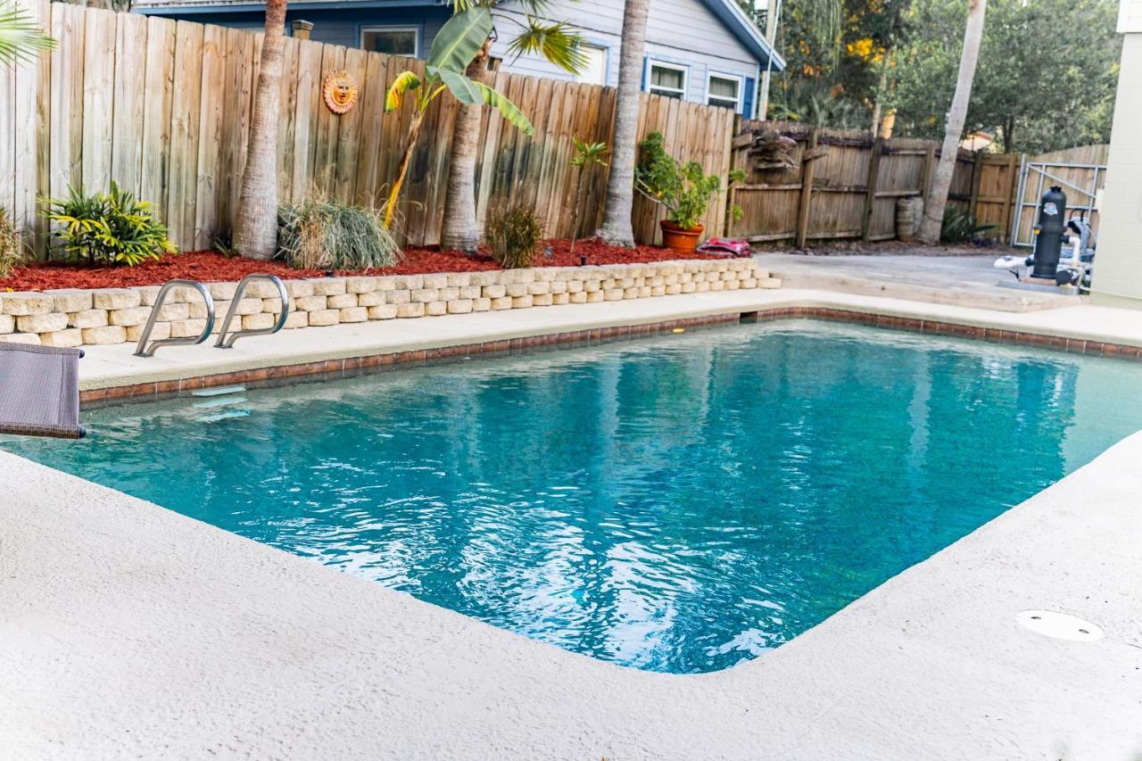 Pool & Hot Tub Home W Game Room! 1 Mile To Beach! Джексонвілл-Біч Екстер'єр фото